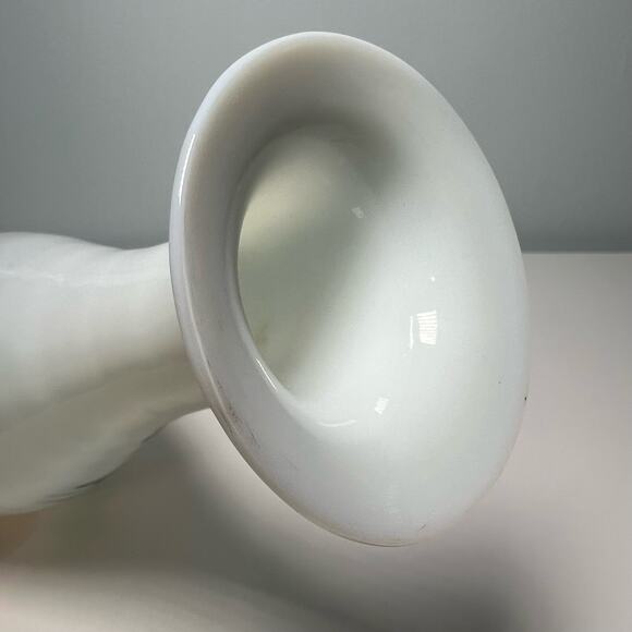 Vintage 40s White Opaline Glass Hand Painted Vase Blown Art Glass Floral - Picture 11 of 12